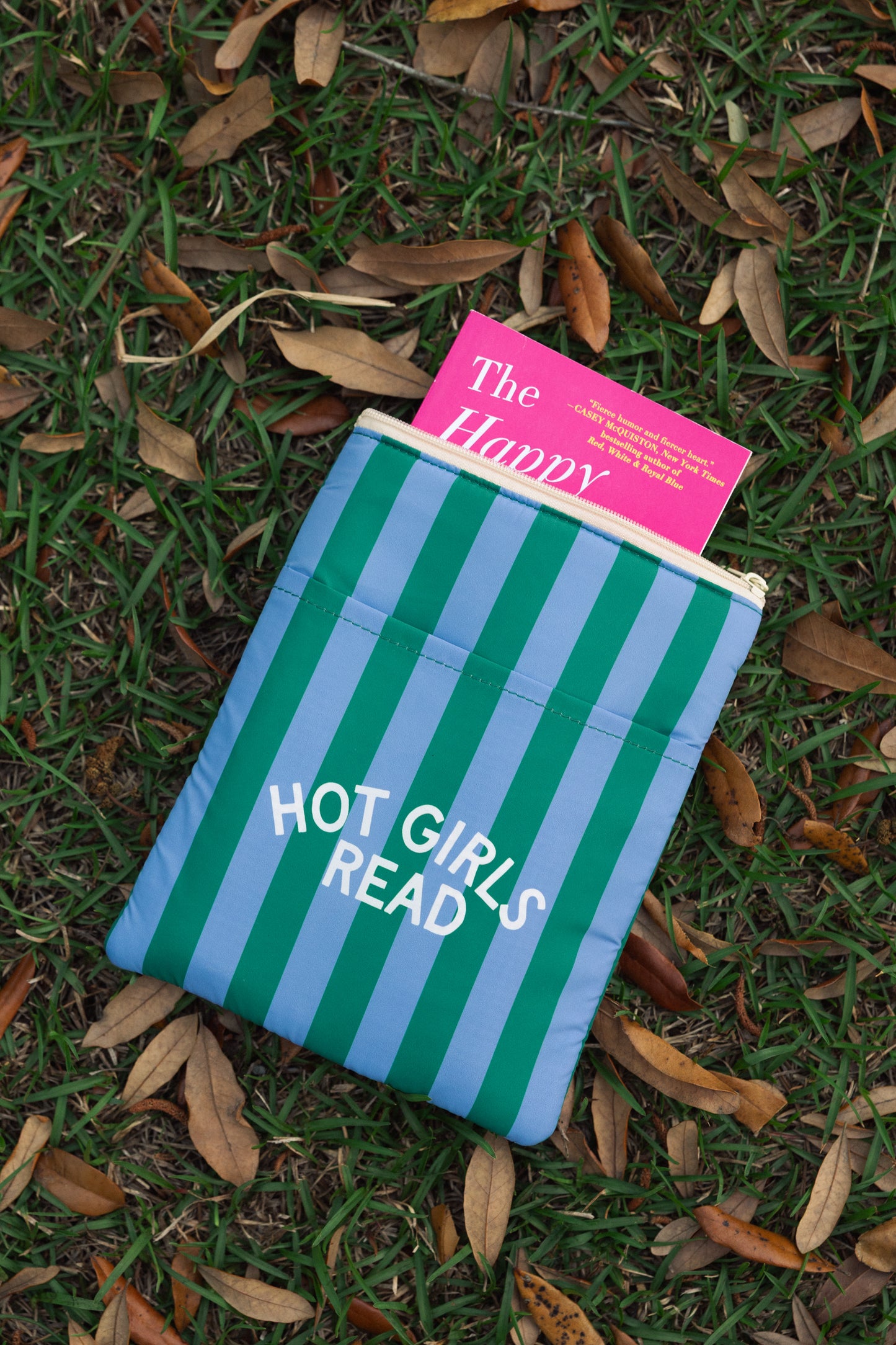 Hot Girls Read Kindle/Book Sleeve