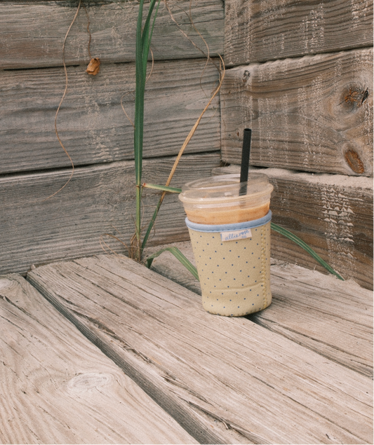 Yellow Polka Dot Drink Sleeve